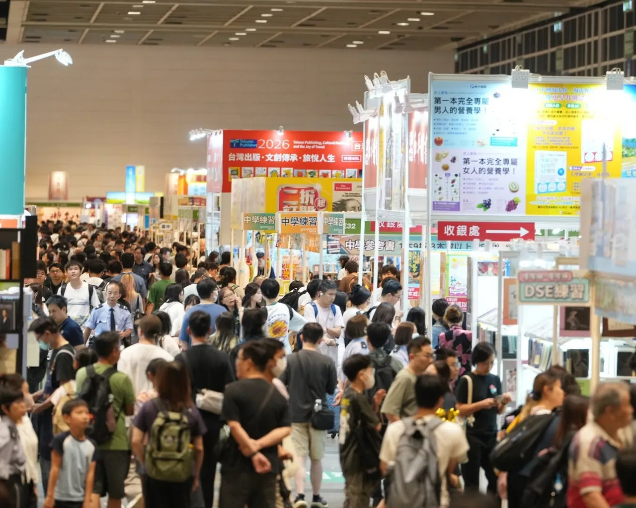 香港書展 2026 現場台灣出版區人潮